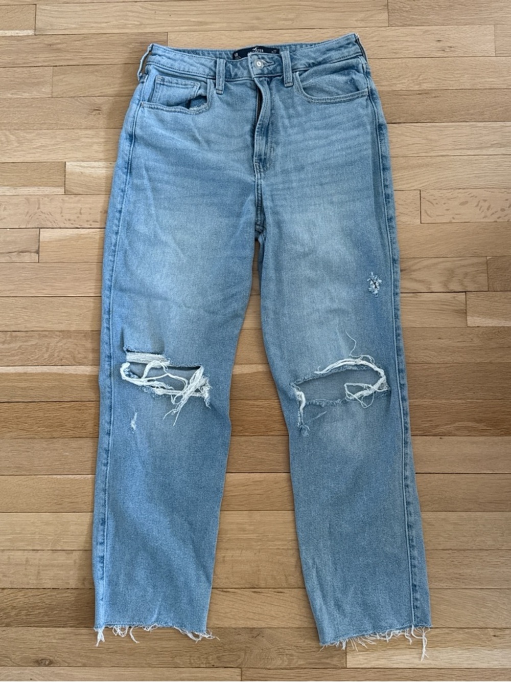 Hollister Light Blue Ultra High-Rise Vintage Straight Jeans